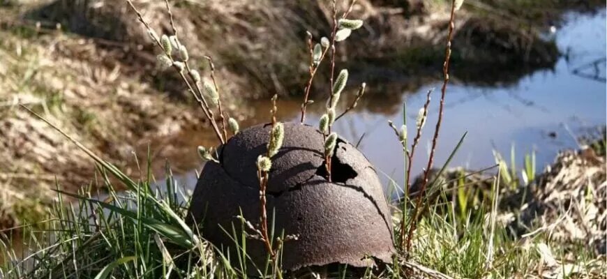 Солдатская каска времен Великой Отечественной войны