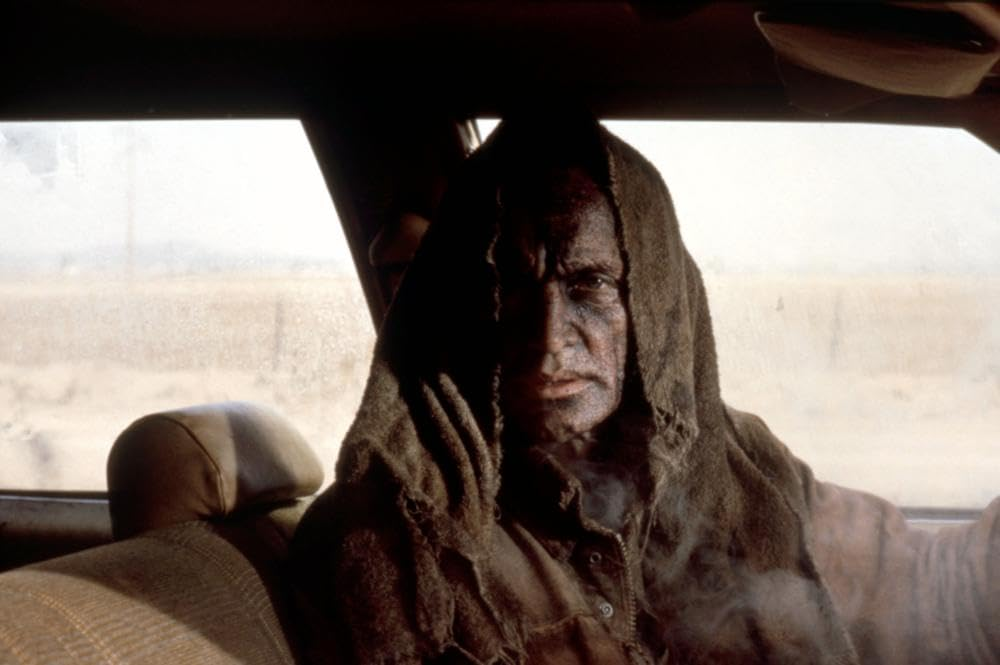 Кадр из фильма Near Dark. Режиссер: Кэтрин Бигелоу. Оператор: Адам Гринберг. Производство: F/M, Near Dark Joint Venture