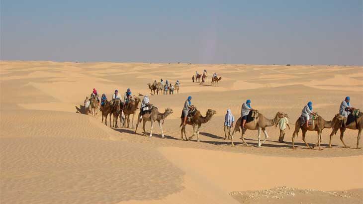 Тунис: пустыня Сахара.