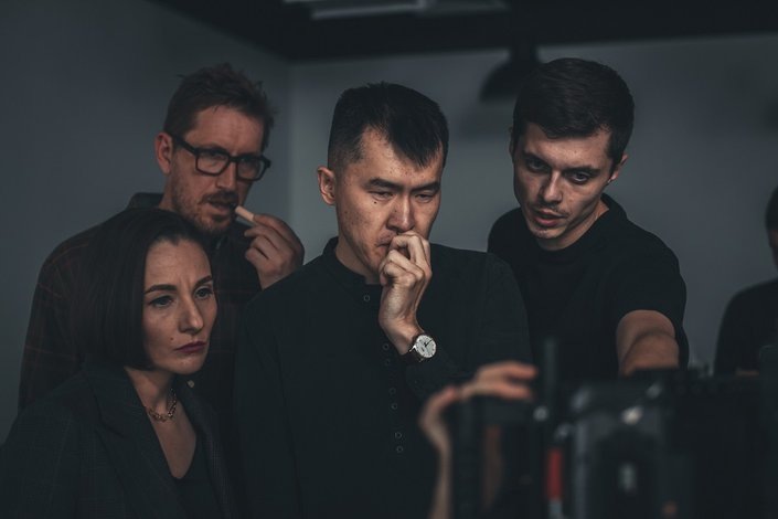    На съемках сериала "Соцсети"
