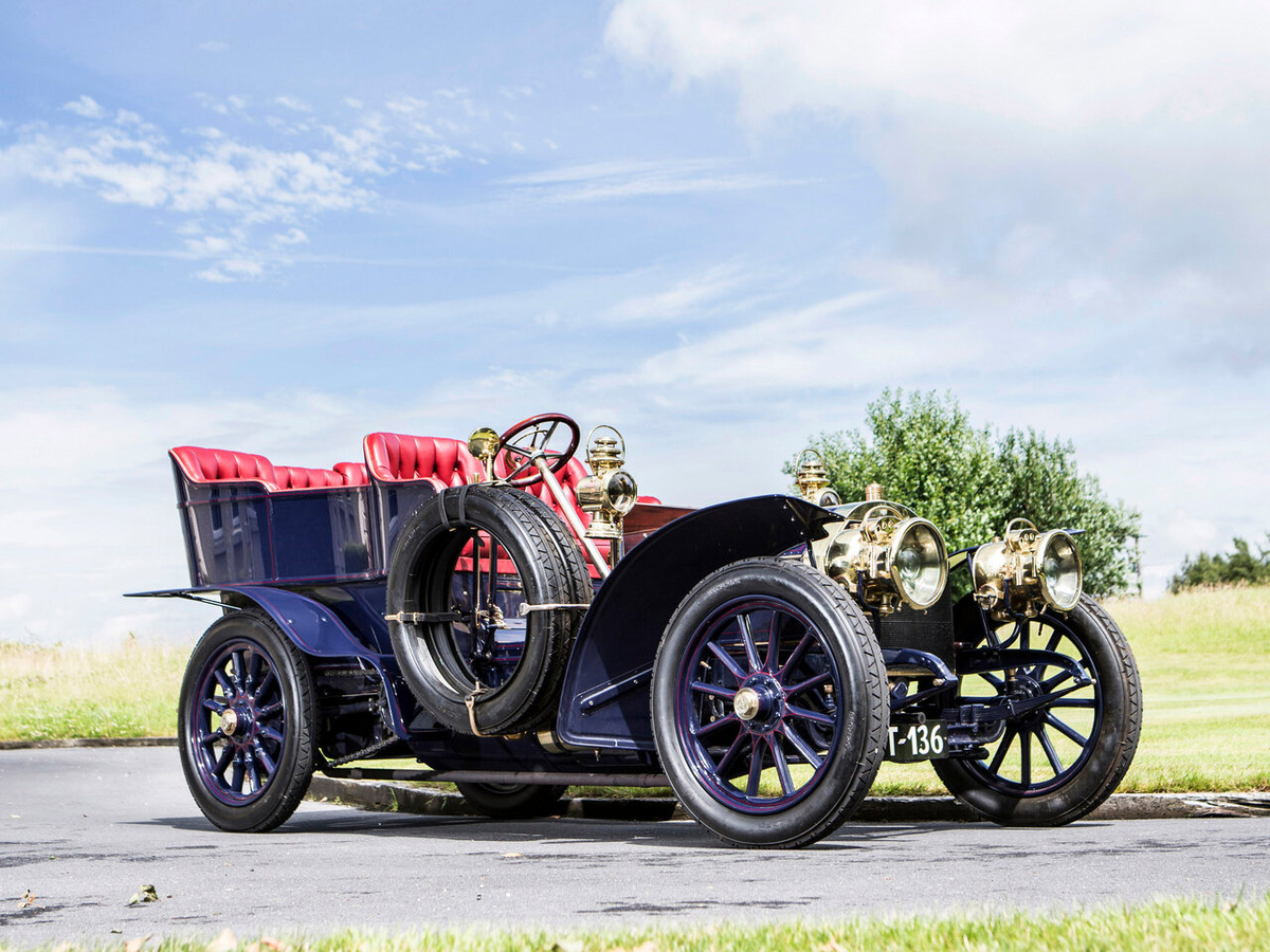 Mercedes-Simplex 1904 года второй серийный автомобиль