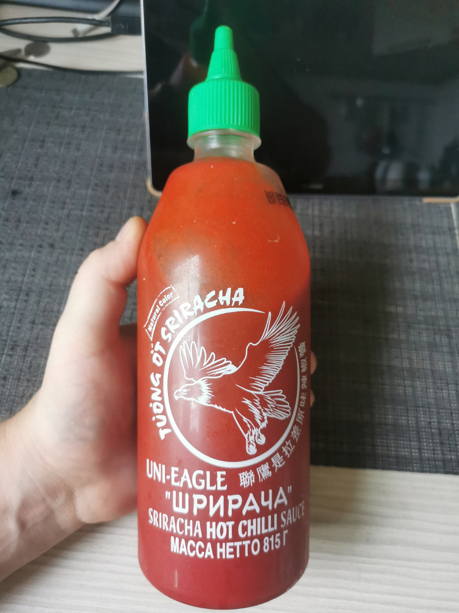 Обзор Соус шрирача uni-eagle