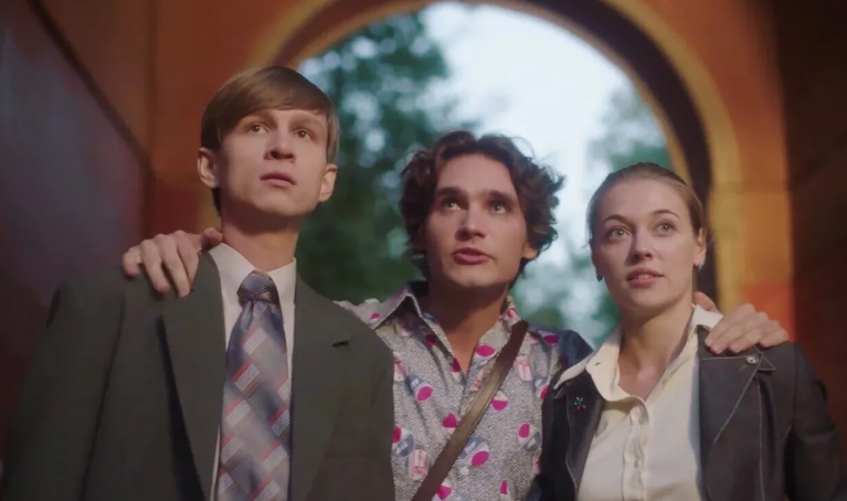 Евгений Антропов, Евгений Сыркин и Александра Никифорова "Чистые руки"