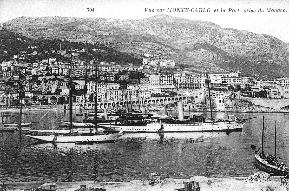 Фото 1920-х годов, застройка плотная уже 100 лет назад