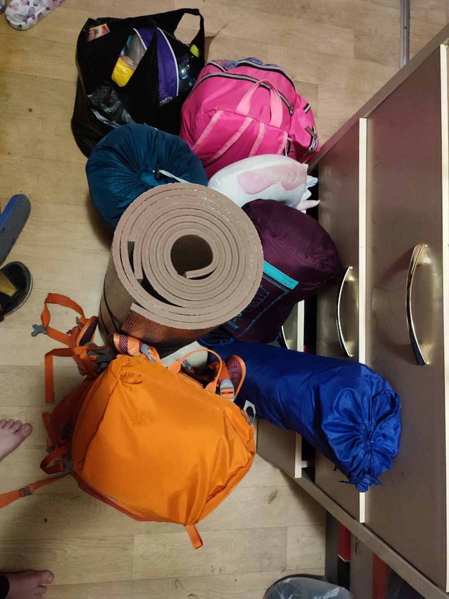 вещей, конечно, многовато)