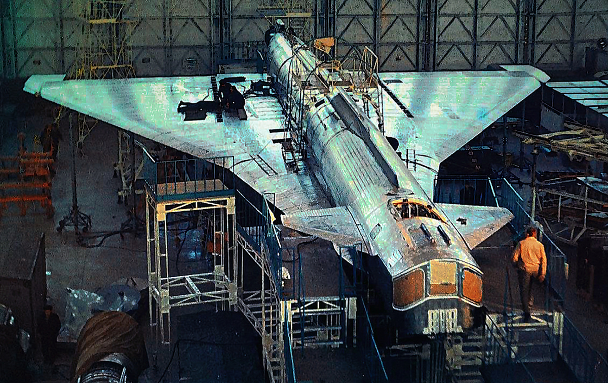 Процесс постройки первого образца