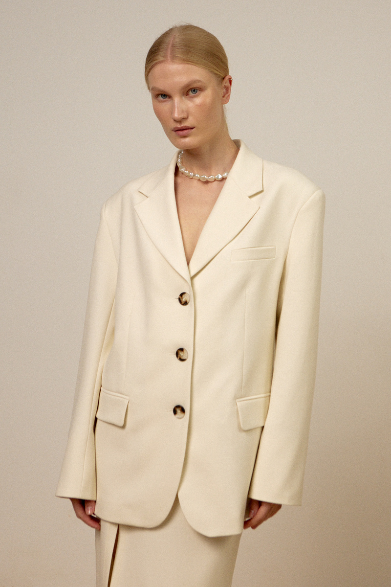  📷    Объект желания: белый жакет как на показе Proenza Schouler, весна-лето 2024 (фото 6)