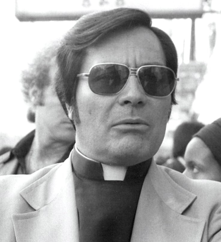 Джим Джонс (взято из открытых источников)