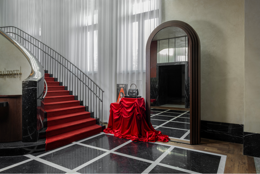    The Cultt создала инсталляцию в кинотеатре «Художественный» (фото 1)