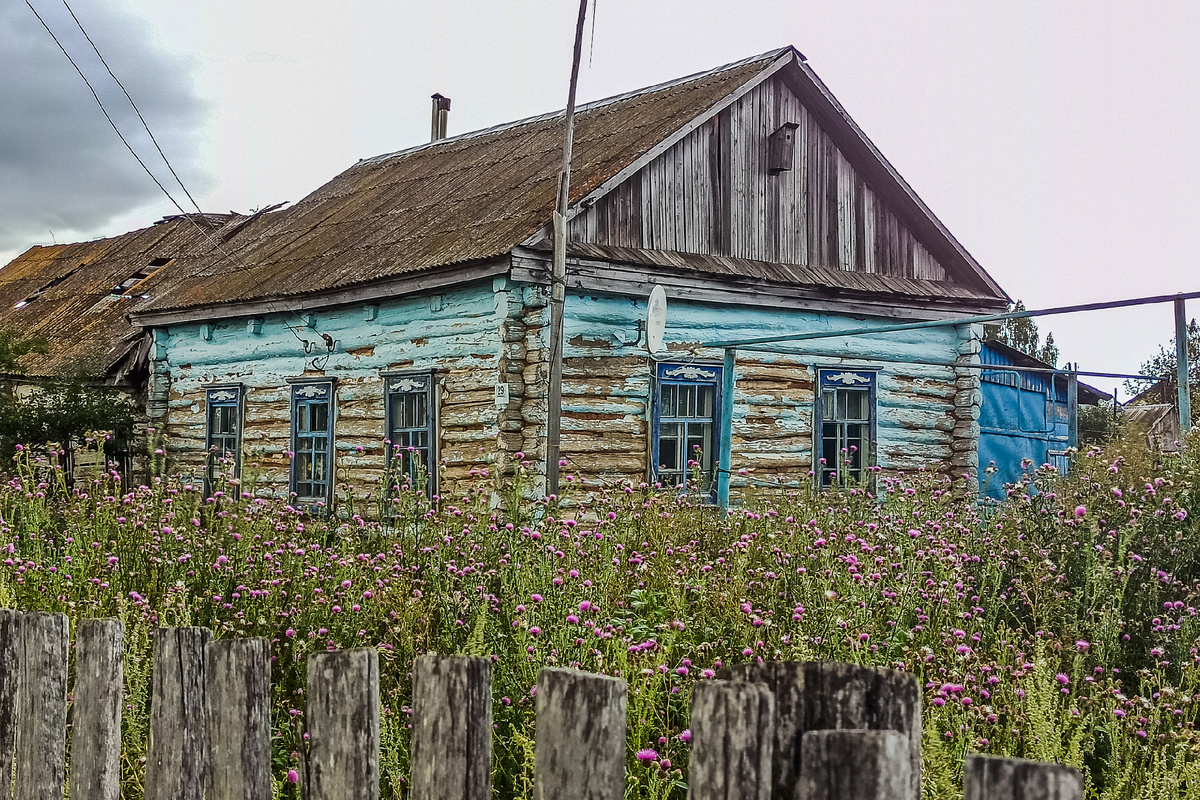 Старый дом в самом северном посёлке Самарской области