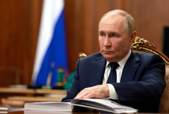    Владимир Путин