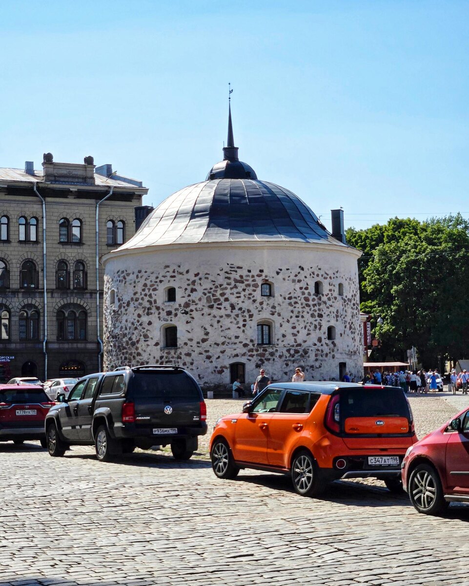 Круглая башня на Рыночной плошади