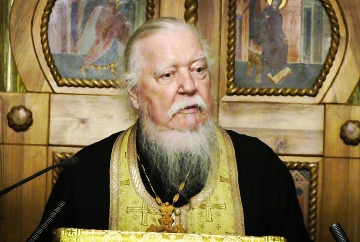 Димитрий Смирнов (07.03.1951 — 21.10.2020 гг.) — протоиерей, церковный и общественный деятель, проповедник, миссионер.