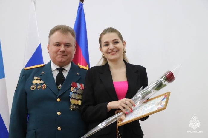 Полковник делится опытом с молодежью