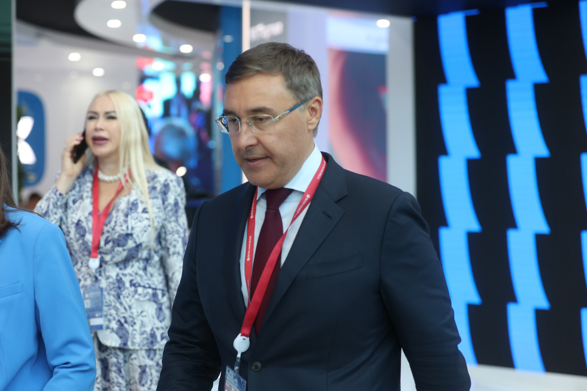 Министр раскрыл подробности содержания нового курса.  Фото: Евгений Поторочин