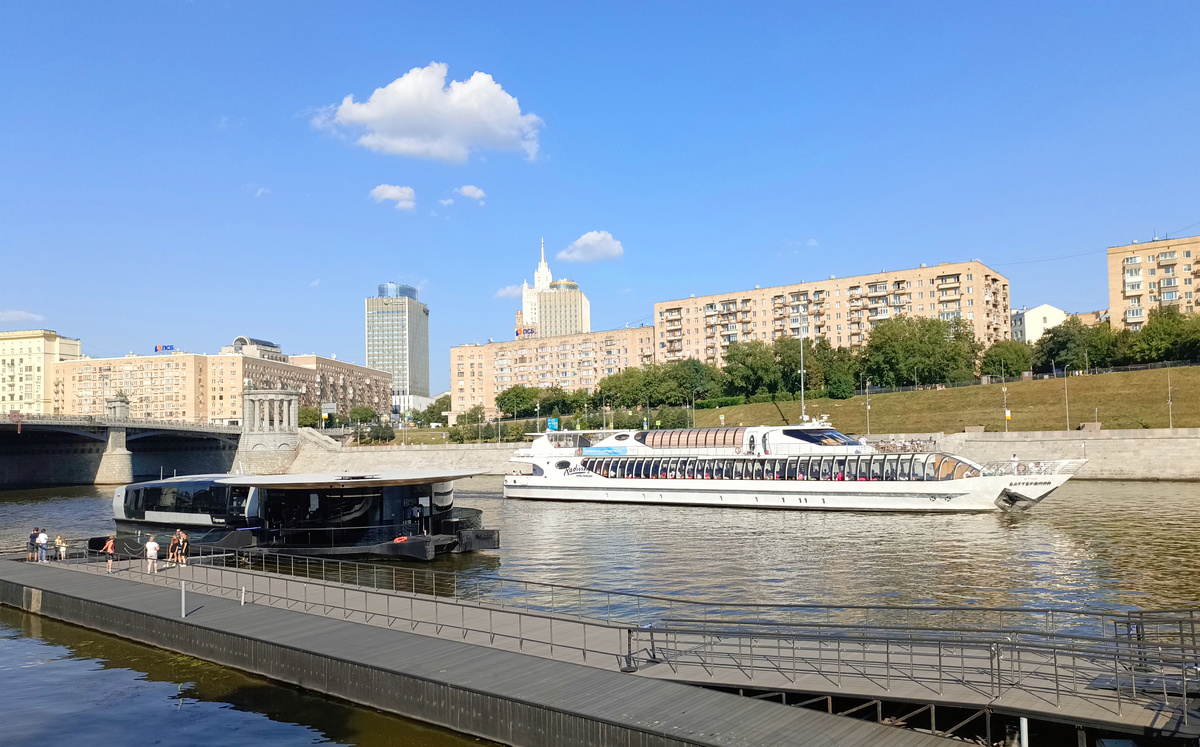 Причал Киевский