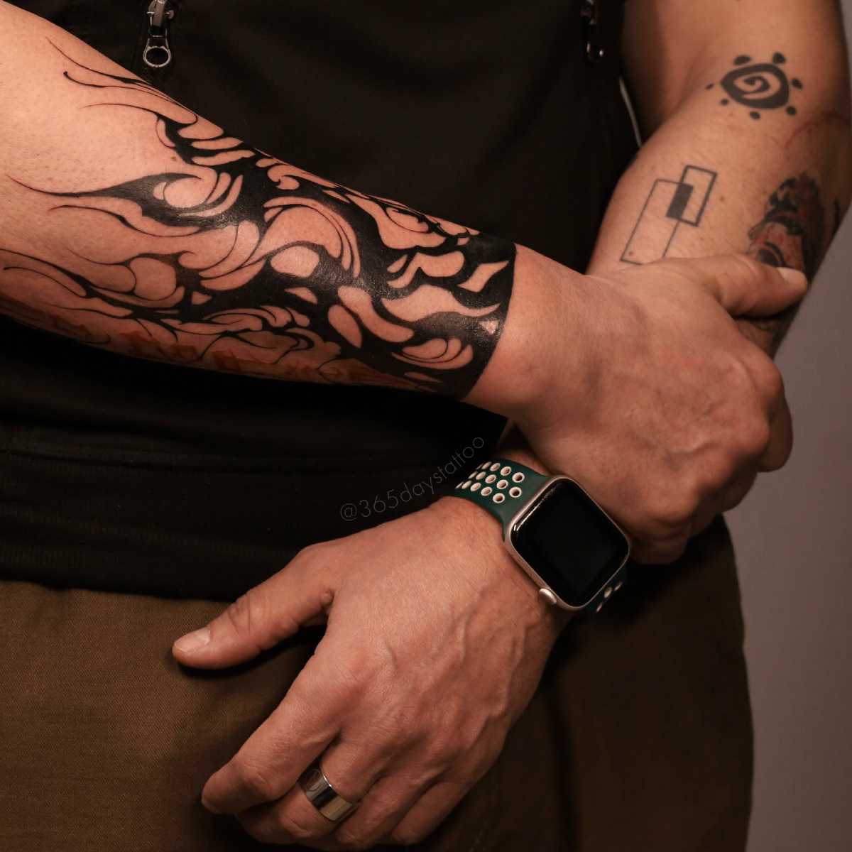 *тату сделана в студии 365 DAYS TATTOO