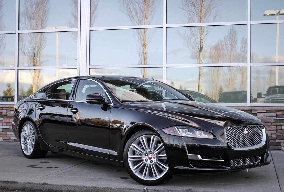 Jaguar XJ 2015 – 2019