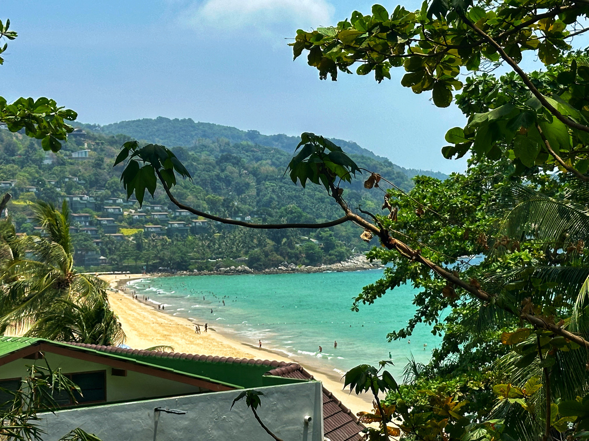 Ката Ной - пляж на Пхукете 