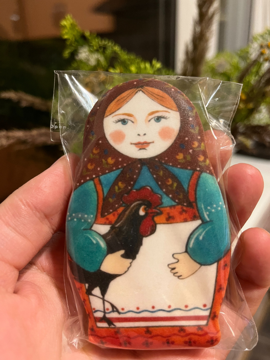 2. San Ant: подарок от любимых коллег, сладости из Воронежа. 
