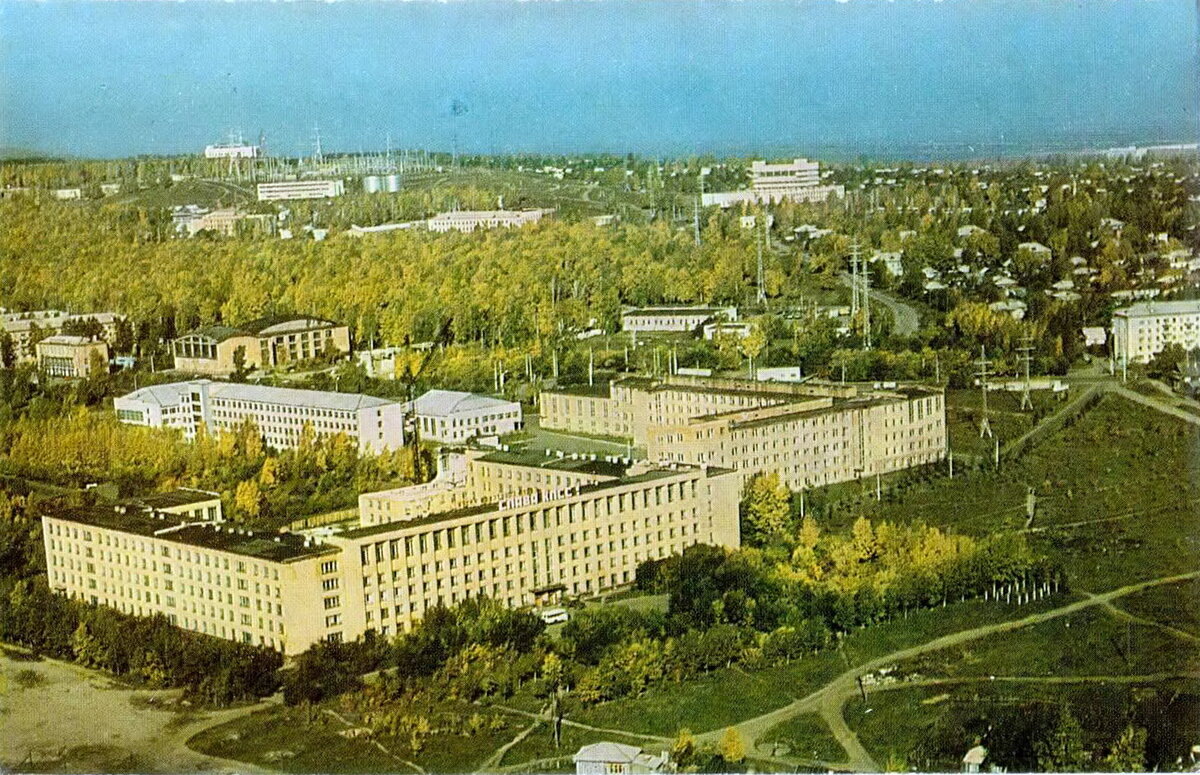 Город Красноярск в восьмидесятые. Картинка из интернета