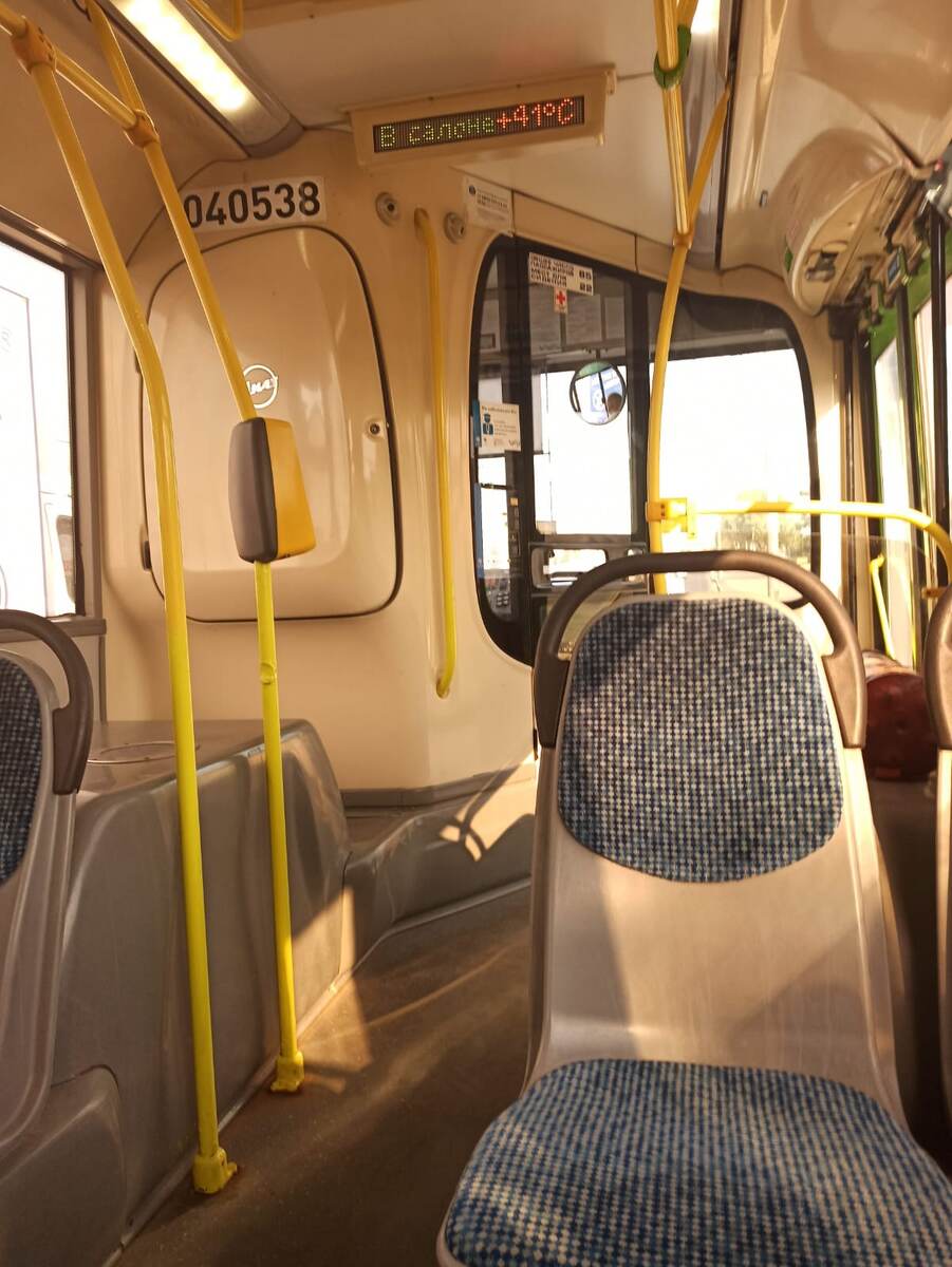 Температура на табло соответствует действительности 