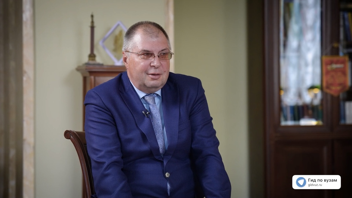 Иванов Констанин Михайлович – д.т.н., профессор, ректор БГТУ (Военмех им. Д.Ф.Устинова. СМИ «Гид по вузам».