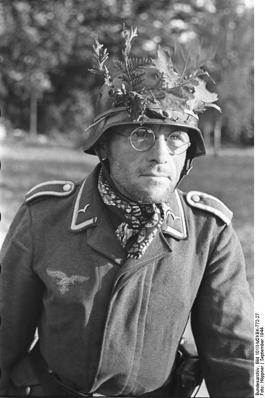 Унтер-офицер люфтваффе, сентябрь 1944 