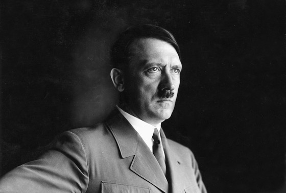   Адольф Гитлер