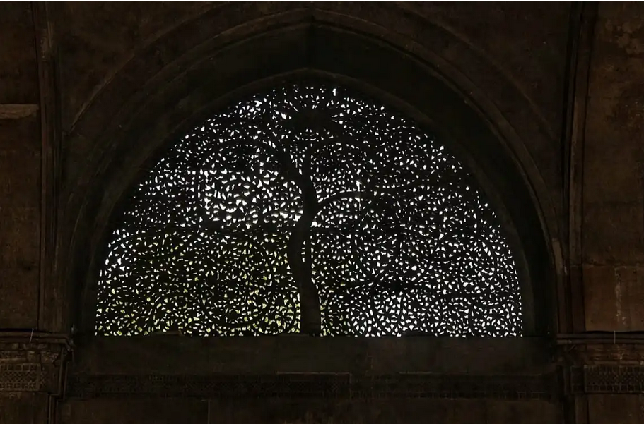 Вид изнутри. Фото: azureskyfollows.com