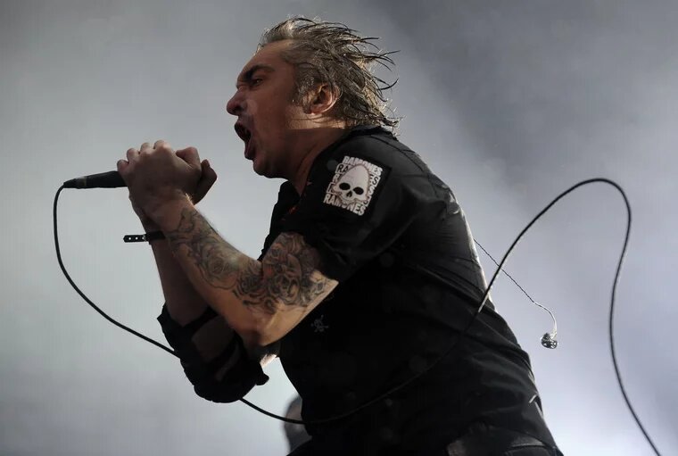 Рок-музыкант Михаил Горшенев умер в возрасте 39 лет из-за проблем с наркотиками. Фото: ИТАР-ТАСС/ Сергей Бобылев