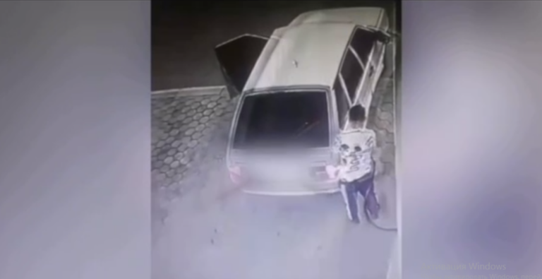    Наглый малолетка угнал авто, заехал на заправку и отправился в Шарлыкский район Марина Шарт