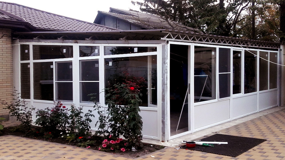 Ремонт и остекление веранды в Ростове. Наша реальная работа. ООО Алмаз