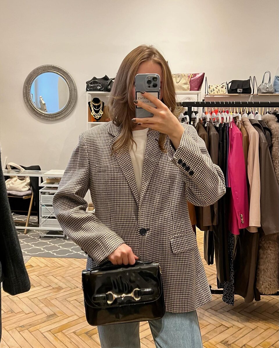    Вторичный фэшн-рынок. Часть 4. Самые модные винтажки Москвы (фото 4)