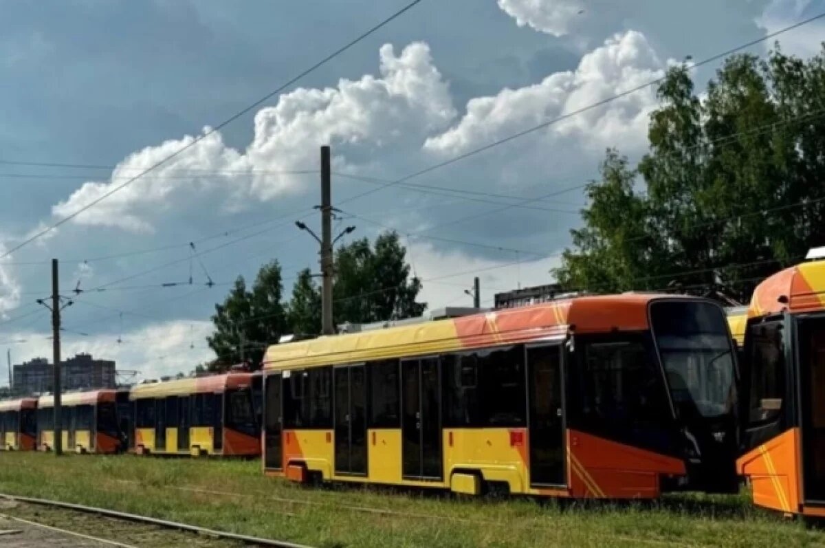    В Ярославле монтаж трамвайных путей ведут в круглосуточном режиме