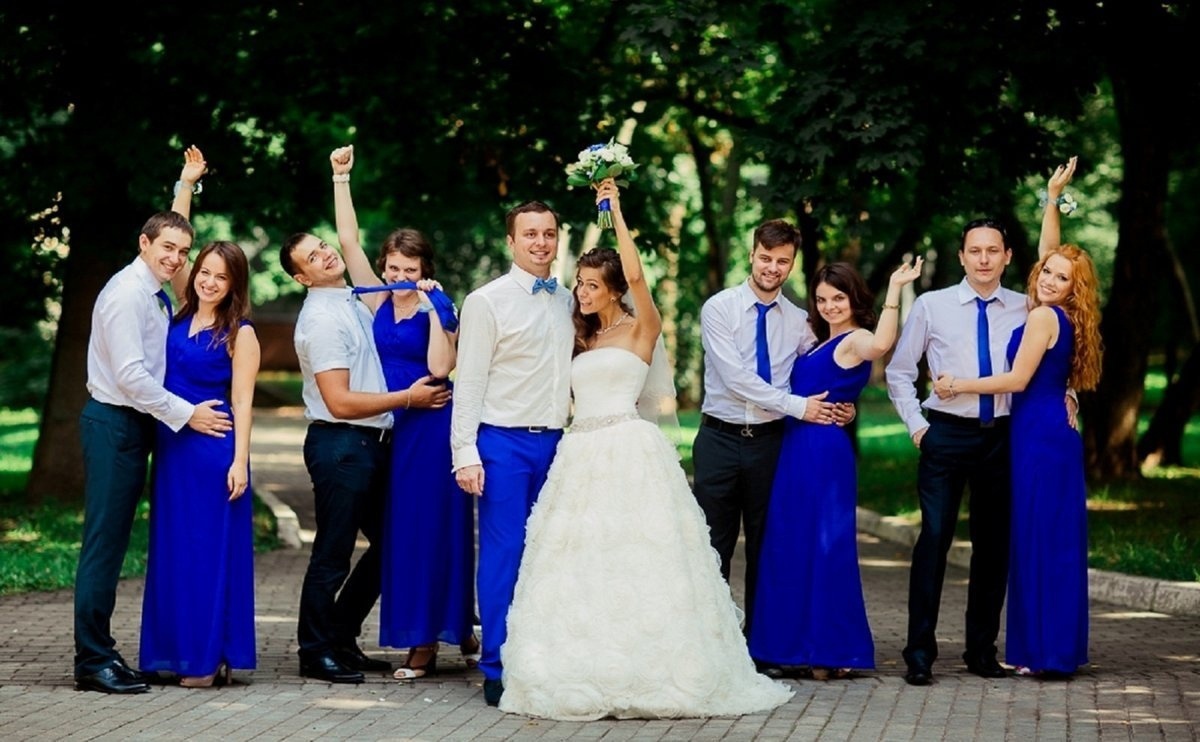 Синий дресс-код, но тут на заказ сделали, красиво. / ВКонтакте