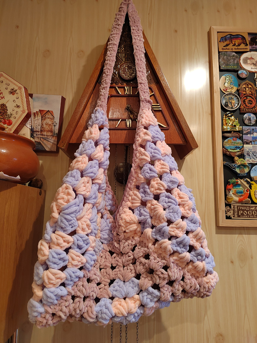 Всё-таки успела довязать сумку