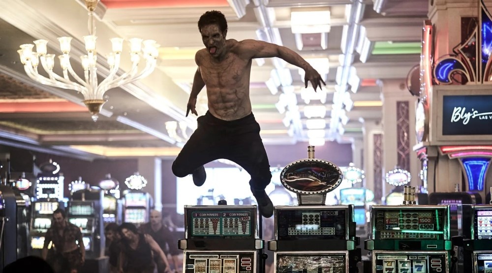     Кадр из фильма «Армия мертвецов» (2021)