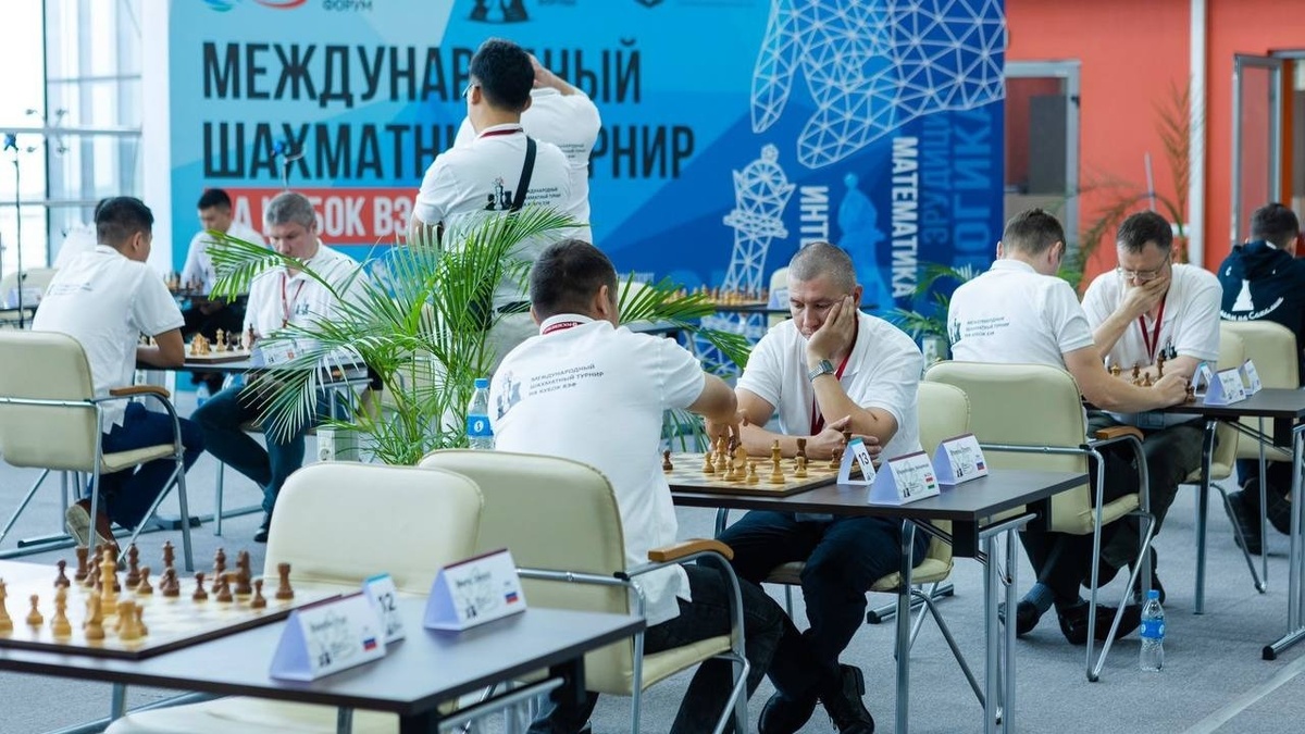     Источник: vostokmedia.com