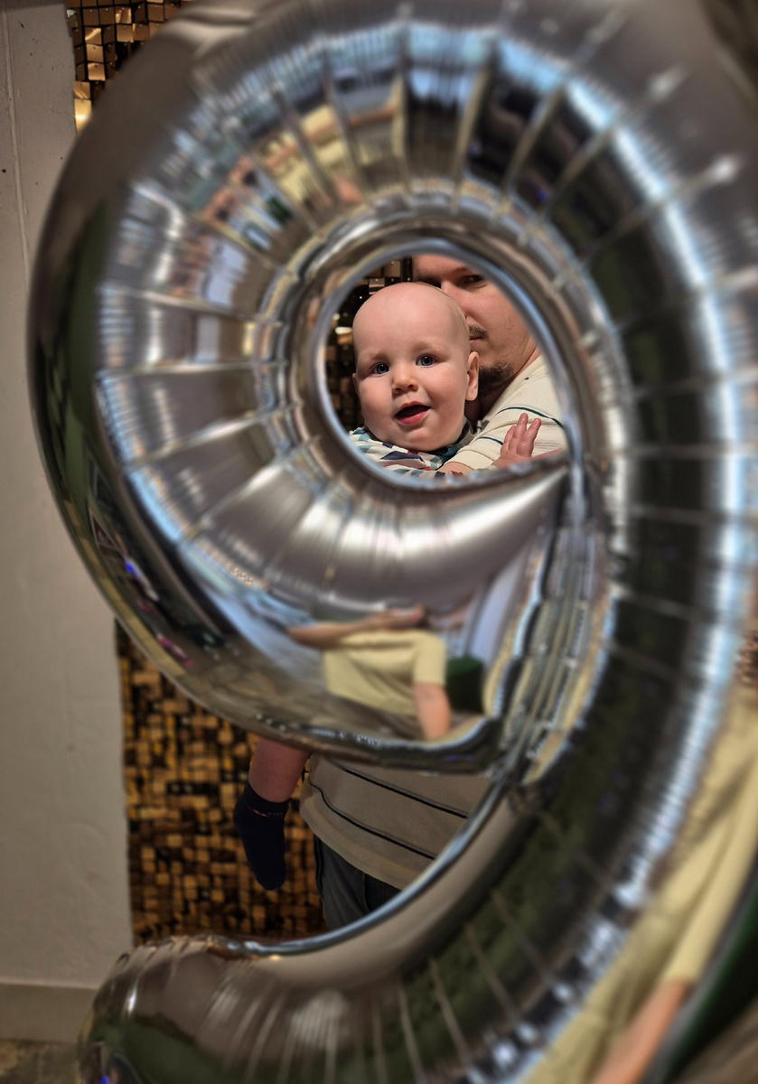 С цифрой получилась спонтанная фотосессия в семейном кафе Бамбини бар