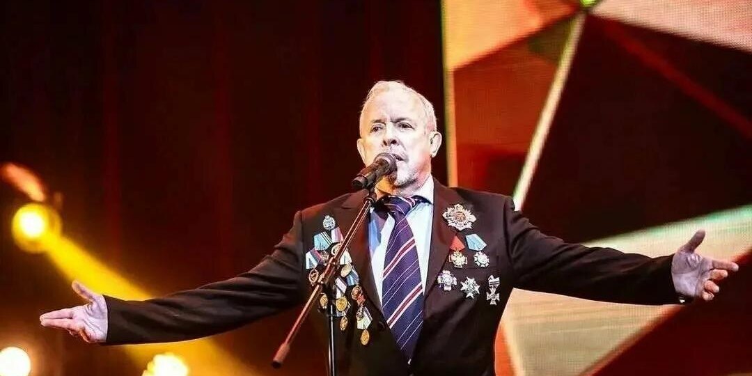 РАЗБУДИТЕ ИХ КТО-НИБУДЬ