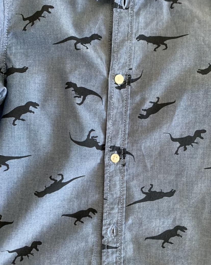 Место «пятна» крупным планом по версии покупателя: «огромное пятно, которое съест цвет». Что бы это ни значило… 