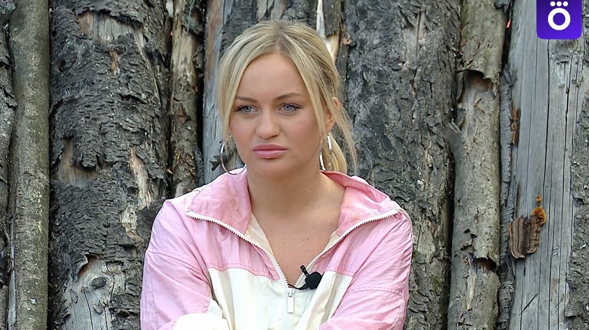Элина Рахимова (фото из эфира на «Okko»)