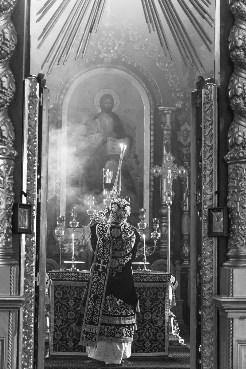 Литургия Преждеосвященных Даров в Спасо-Преображенском соборе Белгорода