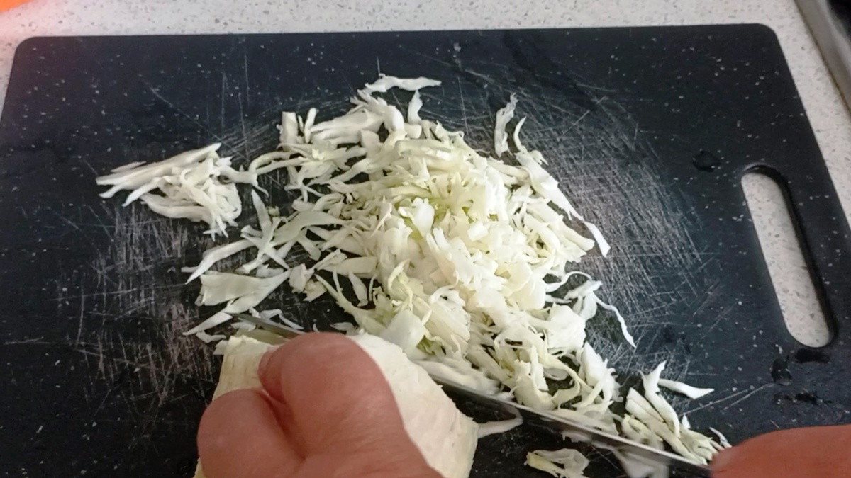  Свежая белокочанная капуста