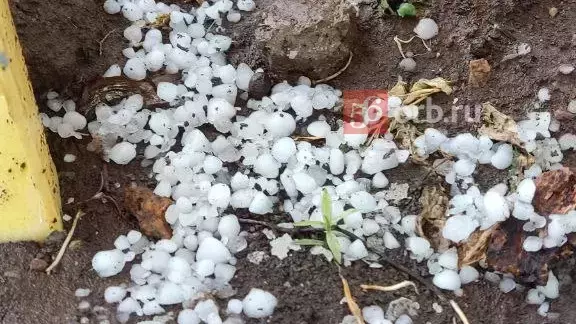 Прогноз погоды: сильный ливень и град ожидают жителей Оренбуржья