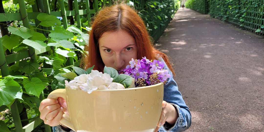 На Руси вместо «приятного аппетита» говорили другое, и я бы вернула эту традицию