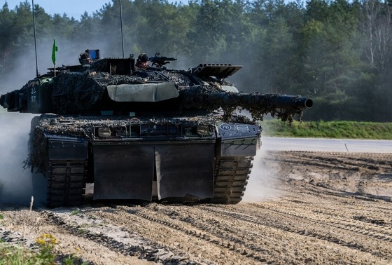    Немецкий основной боевой танк Leopard 2