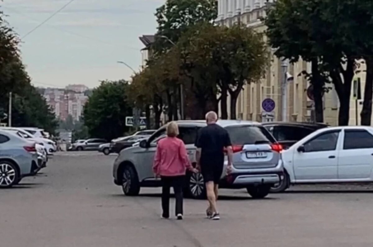    Водитель, катавшийся по пешеходной зоне в Смоленске, оштрафован на 2000
