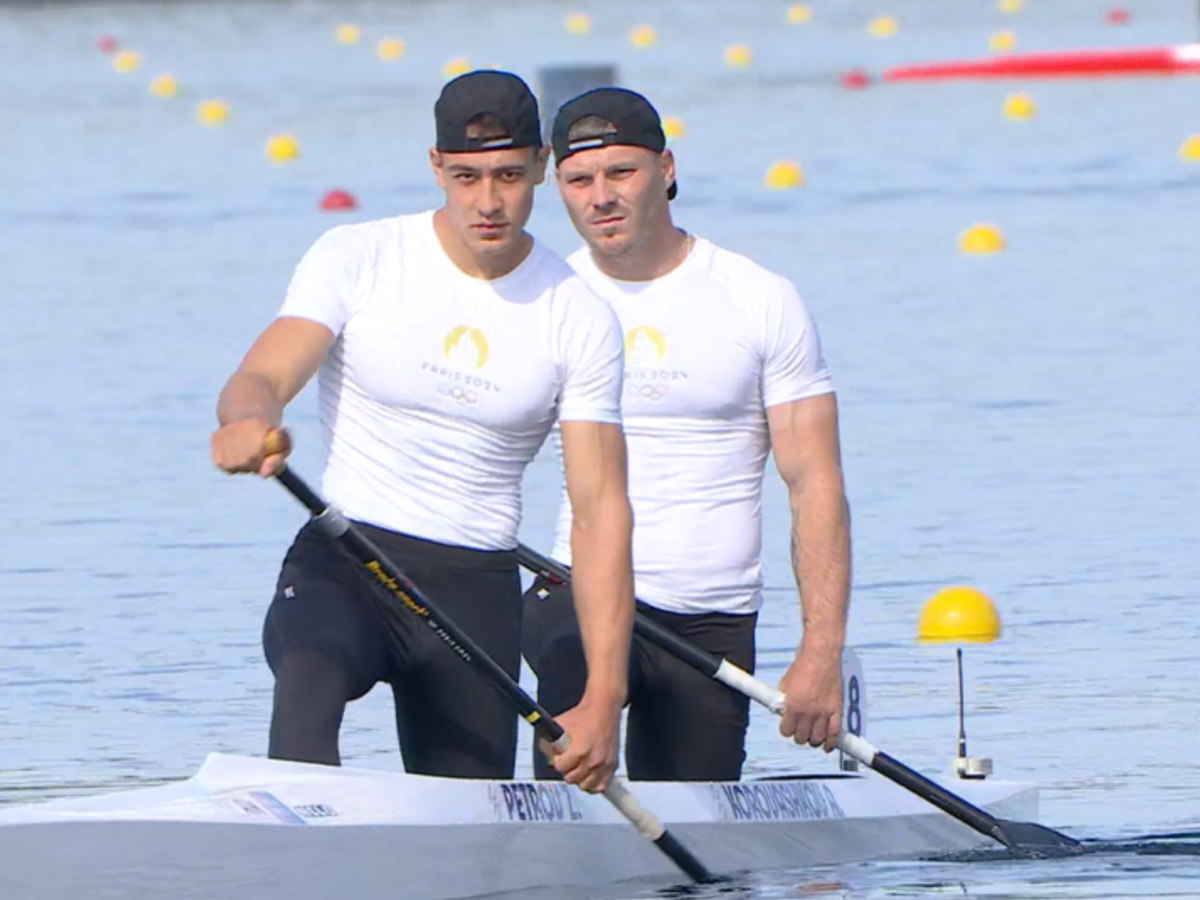    Российские гребцы Алексей Коровашков и Захар Петров© Фото : Скриншот трансляции